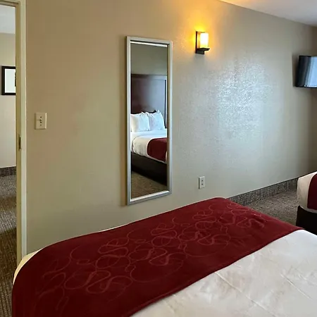 Comfort Suites Airport Charlotte Exterior photo